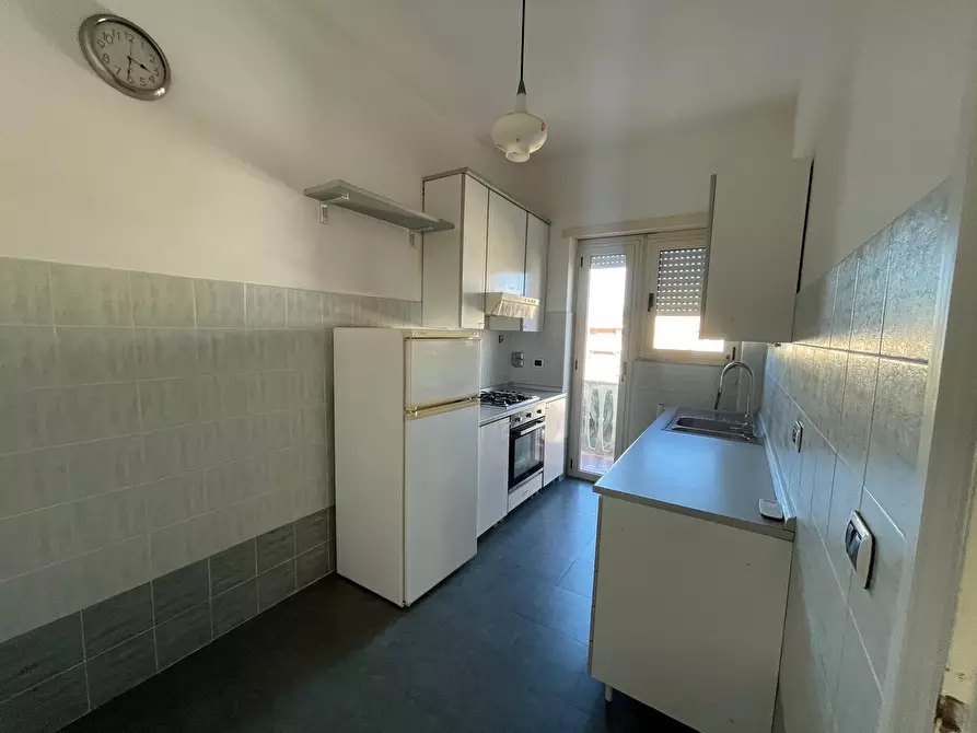 Immagine 6 di Appartamento in vendita  in via Rumenia a Pomezia