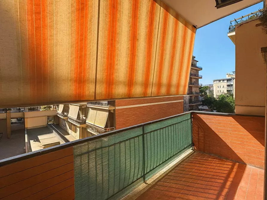 Immagine 3 di Appartamento in vendita  in Via Marcello Pucci Boncambi 26 a Roma