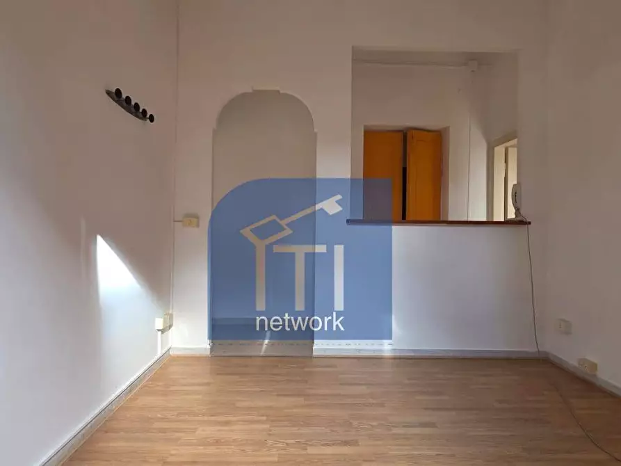 Immagine 5 di Appartamento in vendita  in Viale Della Marina a Roma