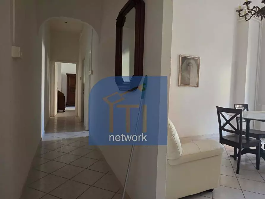 Immagine 4 di Appartamento in vendita  in Viale Della Marina a Roma