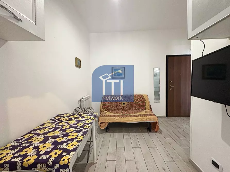 Immagine 5 di Appartamento in vendita  in Via Rumenia a Pomezia