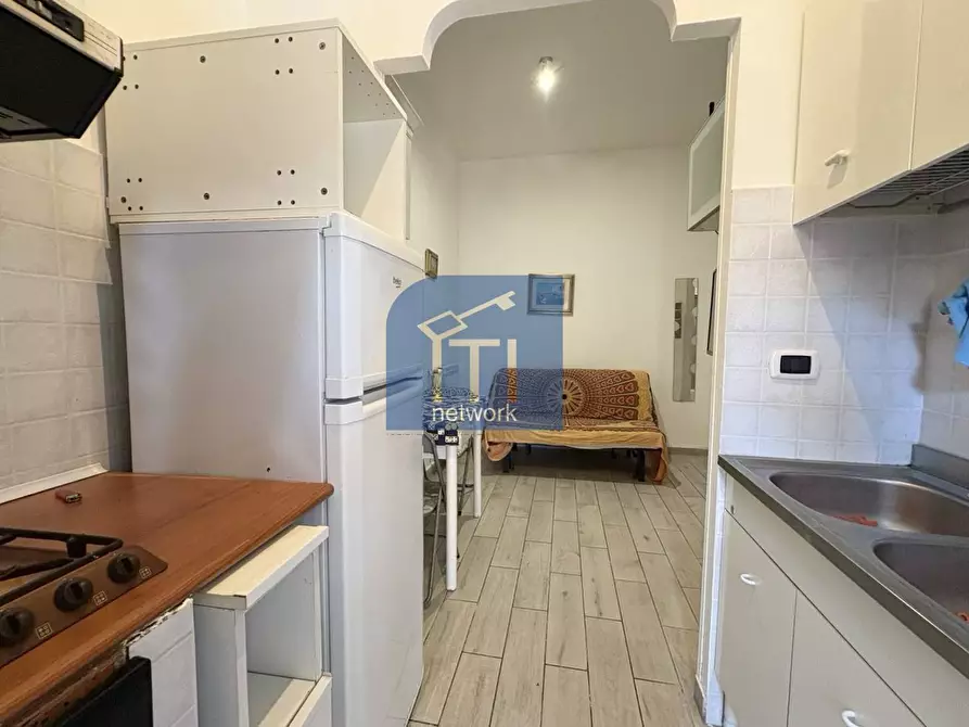 Immagine 7 di Appartamento in vendita  in Via Rumenia a Pomezia