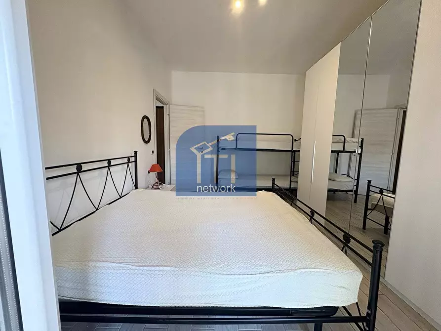 Immagine 10 di Appartamento in vendita  in Via Rumenia a Pomezia