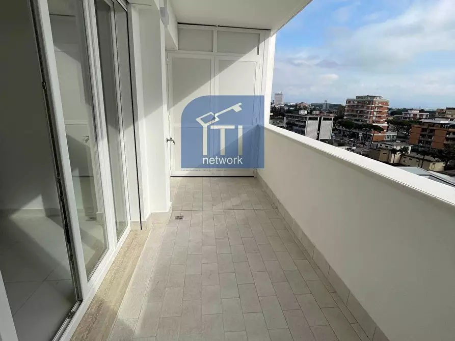 Immagine 14 di Appartamento in vendita  in Via Del Mare a Pomezia