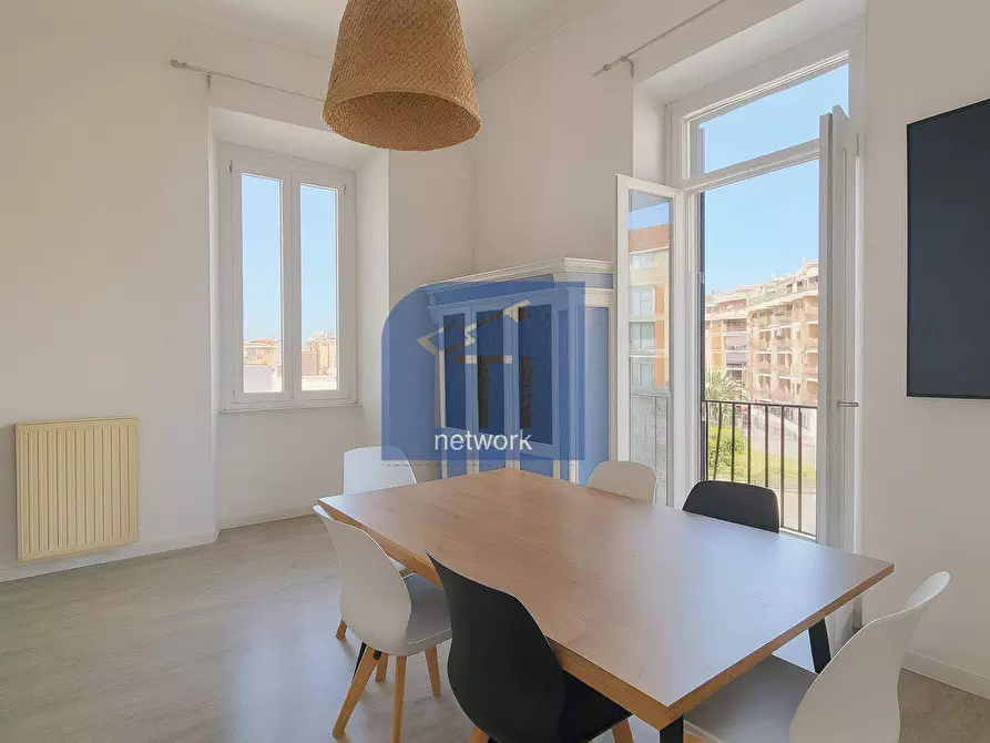 Immagine 2 di Appartamento in vendita  in Via Delle Oceanine 12 a Roma