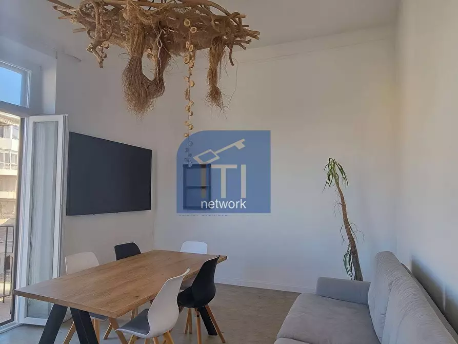 Immagine 5 di Appartamento in vendita  in Via Delle Oceanine 12 a Roma