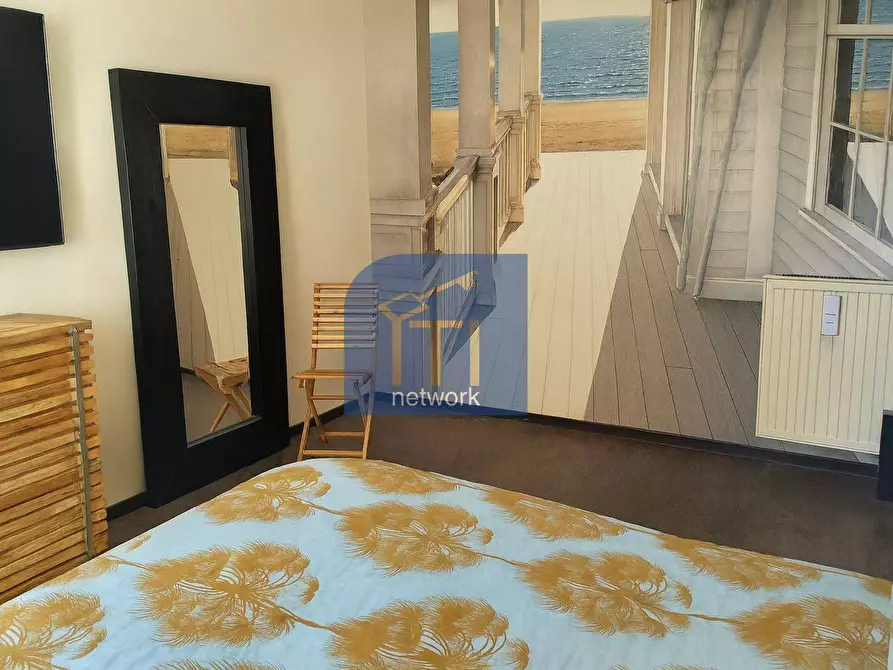 Immagine 11 di Appartamento in vendita  in Via Delle Oceanine 12 a Roma