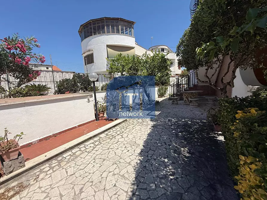 Immagine 5 di Attico in vendita  in via delle rondini a Ardea