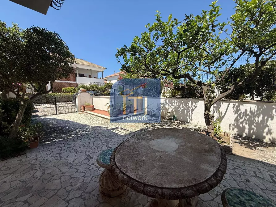 Immagine 10 di Attico in vendita  in via delle rondini a Ardea