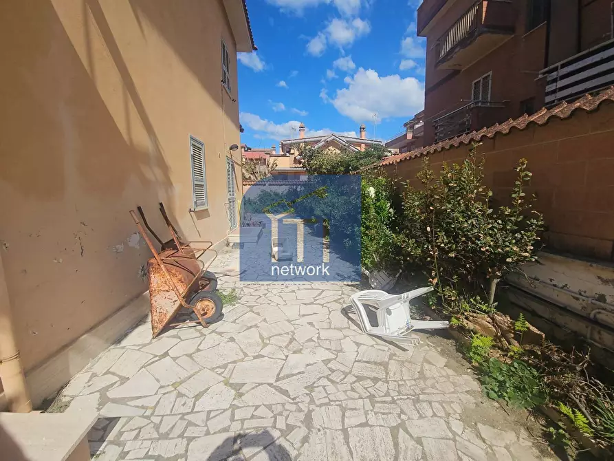 Immagine 17 di Villa in vendita  in lungomare delle meduse a Pomezia