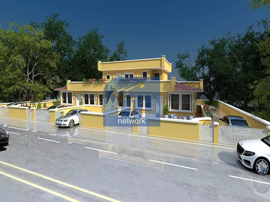 Immagine 2 di Appartamento in vendita  in Via delle margherite a Pomezia