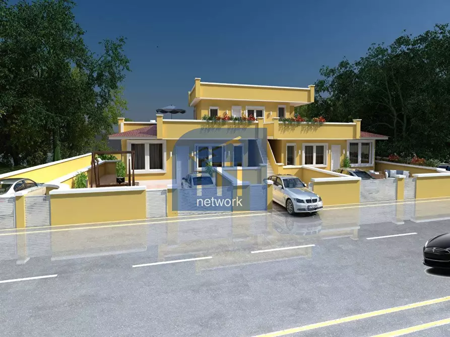 Immagine 3 di Appartamento in vendita  in Via delle margherite a Pomezia