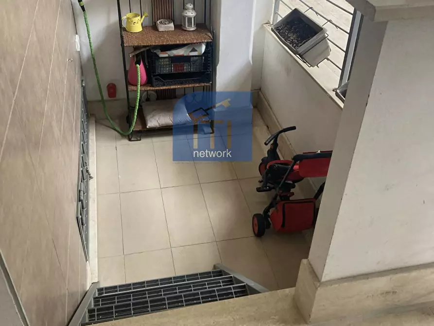 Immagine 12 di Appartamento in vendita  in via vicolungo a Roma