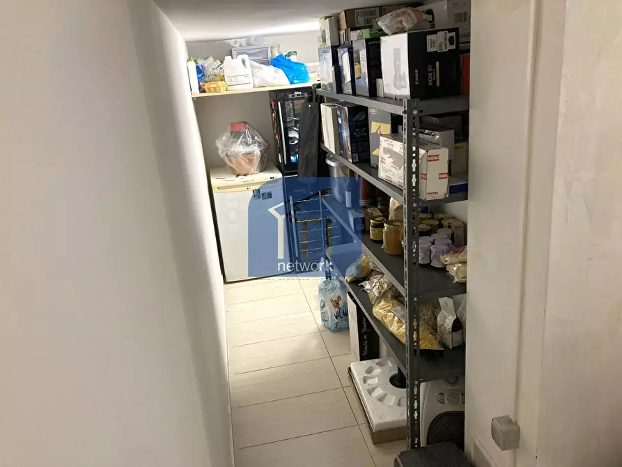 Immagine 31 di Appartamento in vendita  in via vicolungo a Roma