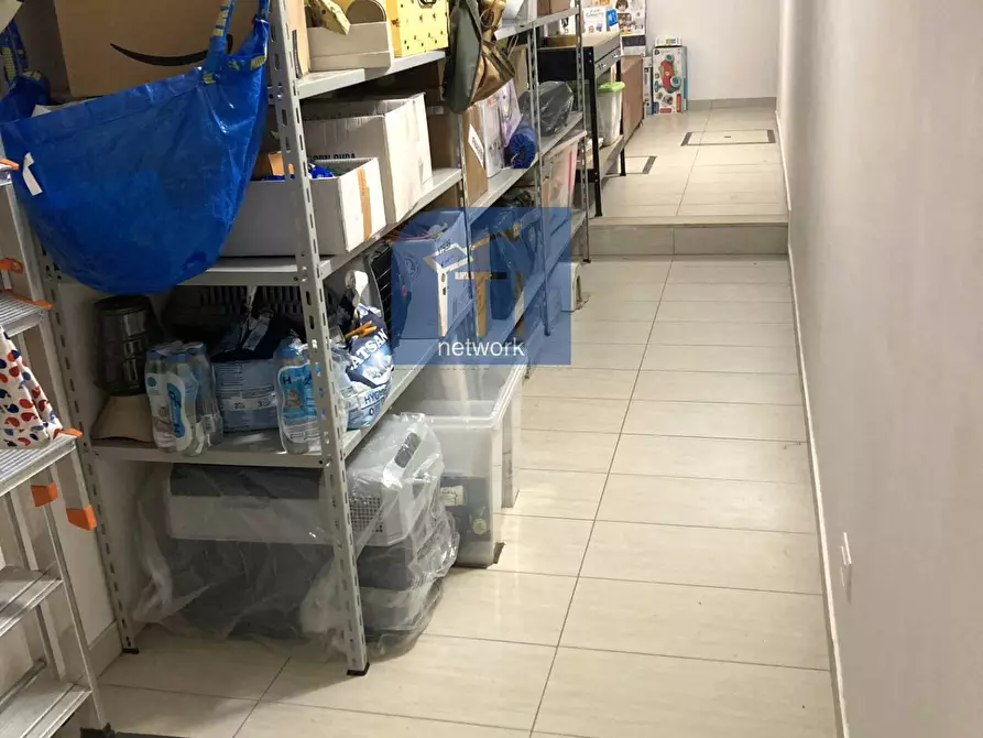 Immagine 27 di Appartamento in vendita  in via vicolungo a Roma