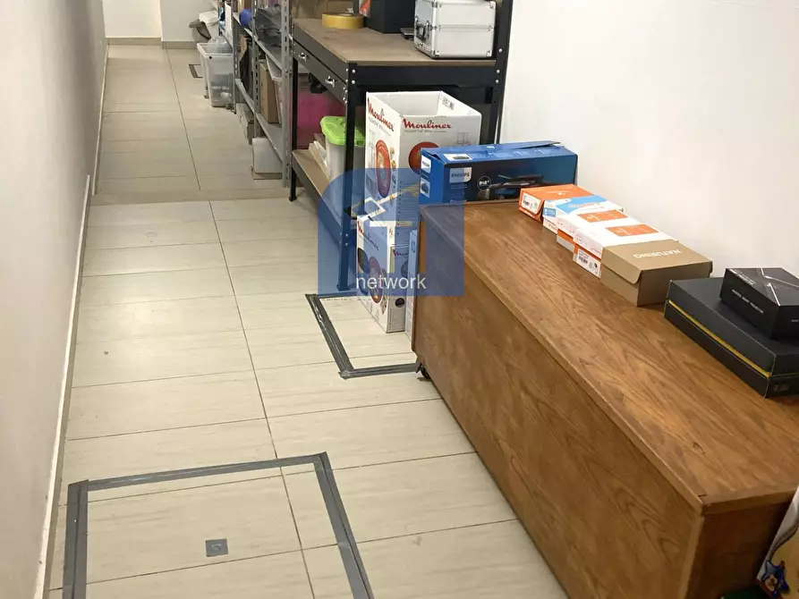 Immagine 29 di Appartamento in vendita  in via vicolungo a Roma