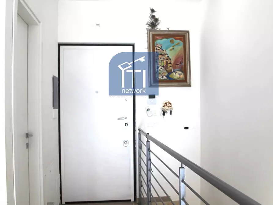 Immagine 10 di Appartamento in vendita  in via vicolungo a Roma