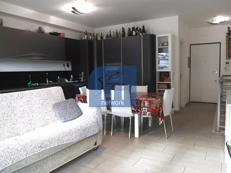 Immagine 8 di Appartamento in vendita  in via vicolungo a Roma