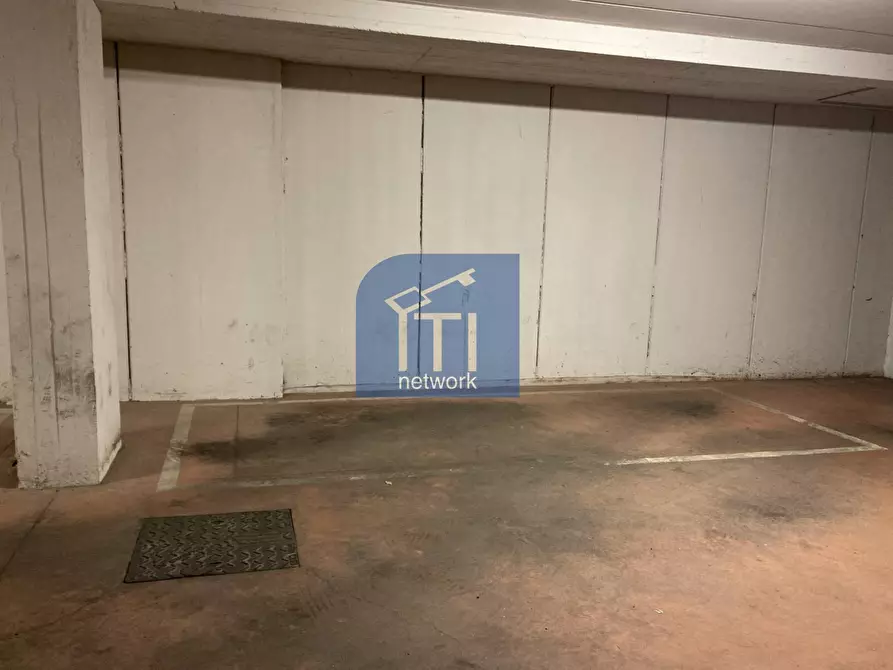 Immagine 34 di Appartamento in vendita  in via vicolungo a Roma