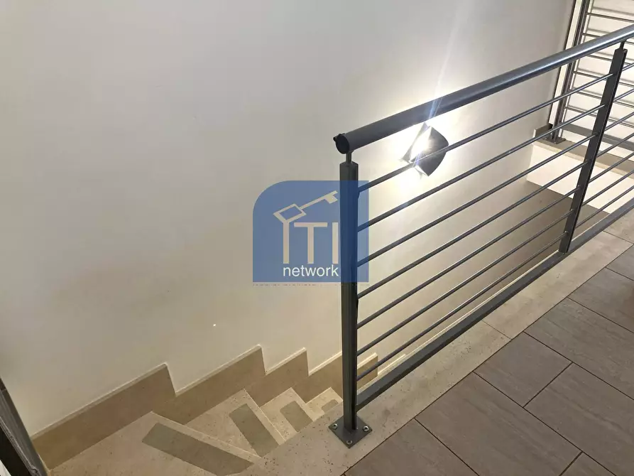 Immagine 22 di Appartamento in vendita  in via vicolungo a Roma