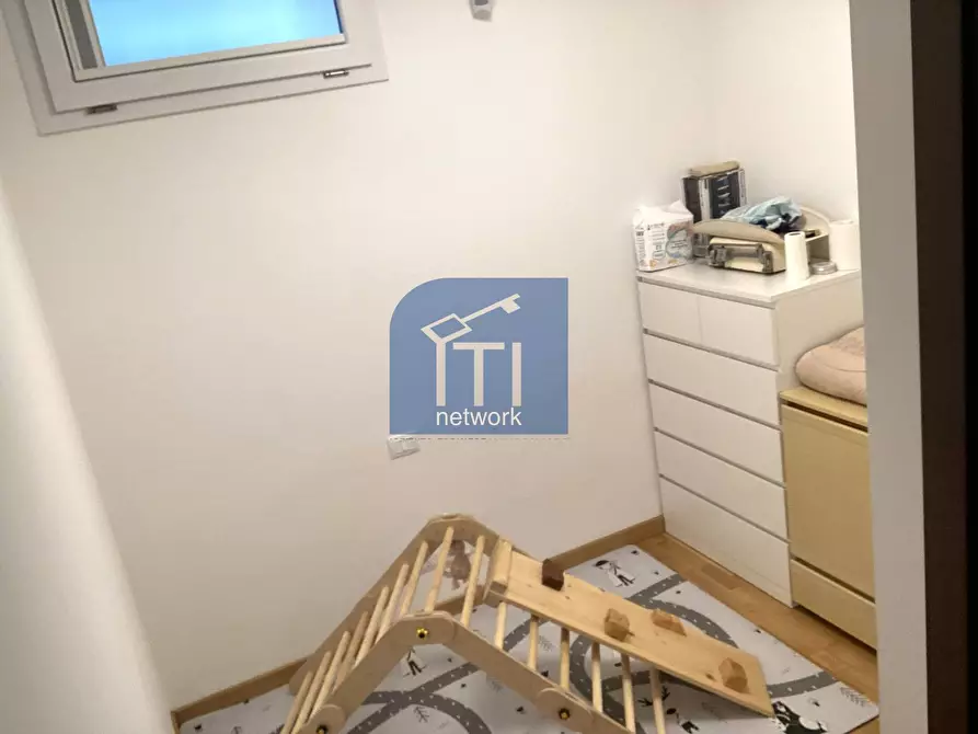 Immagine 18 di Appartamento in vendita  in via vicolungo a Roma