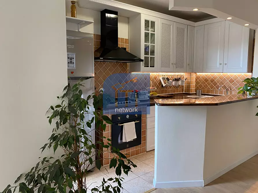 Immagine 2 di Appartamento in vendita  in lungomare delle sirene a Pomezia