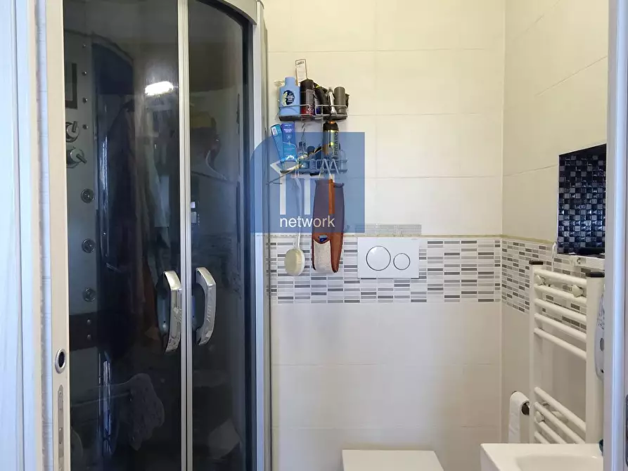 Immagine 27 di Attico in vendita  in Via Delle Baleari a Roma