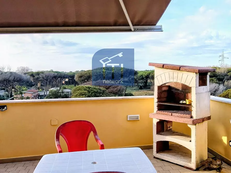 Immagine 28 di Attico in vendita  in Via Delle Baleari a Roma