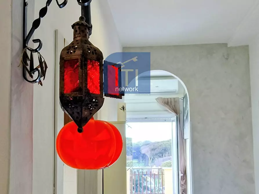 Immagine 18 di Attico in vendita  in Via Delle Baleari a Roma