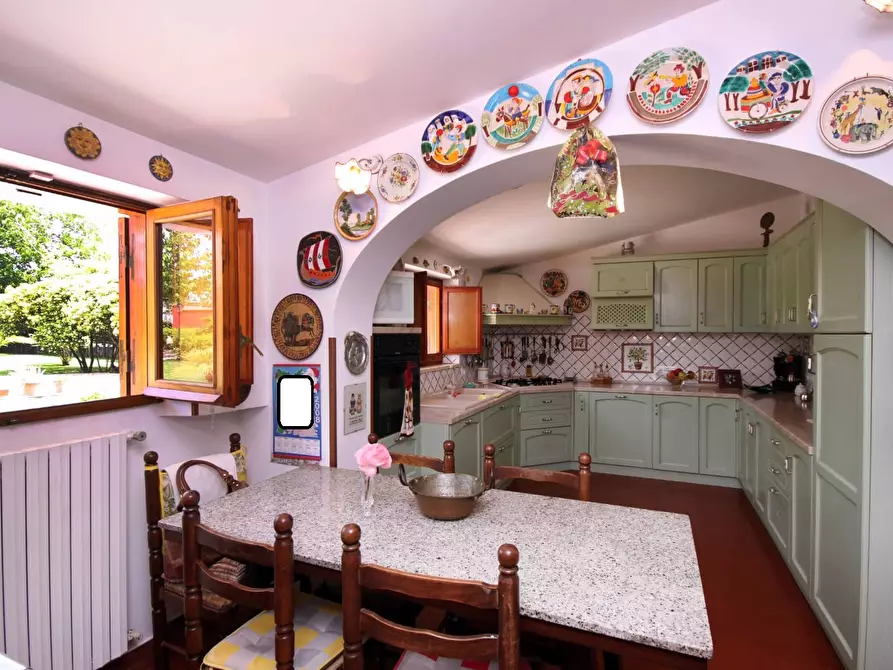 Immagine 7 di Villa in vendita  in viale nuova california a Ardea