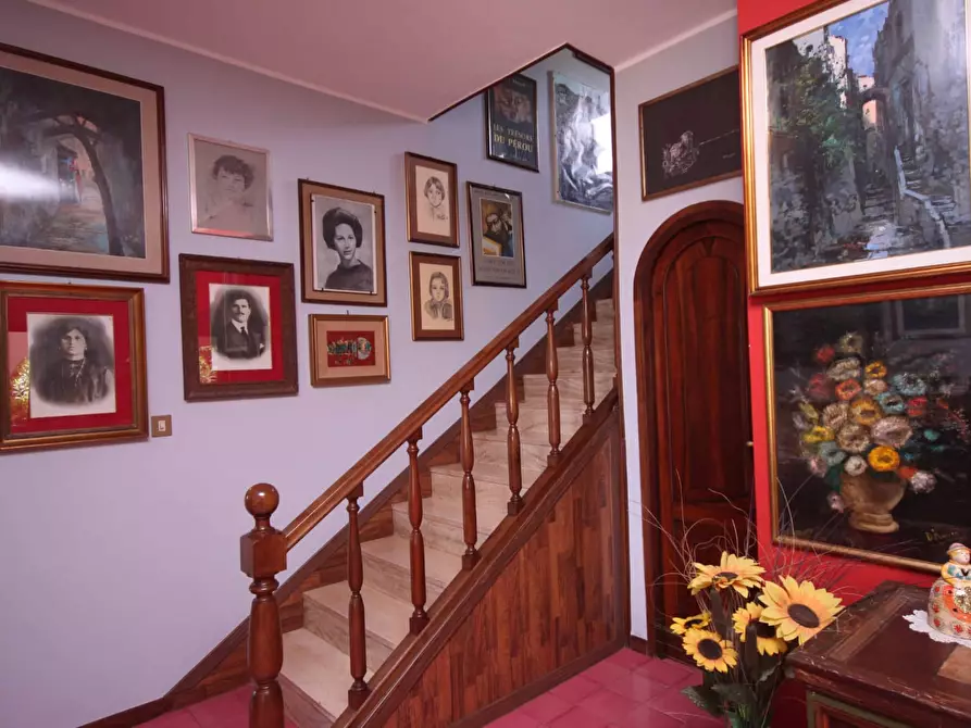 Immagine 32 di Villa in vendita  in viale nuova california a Ardea