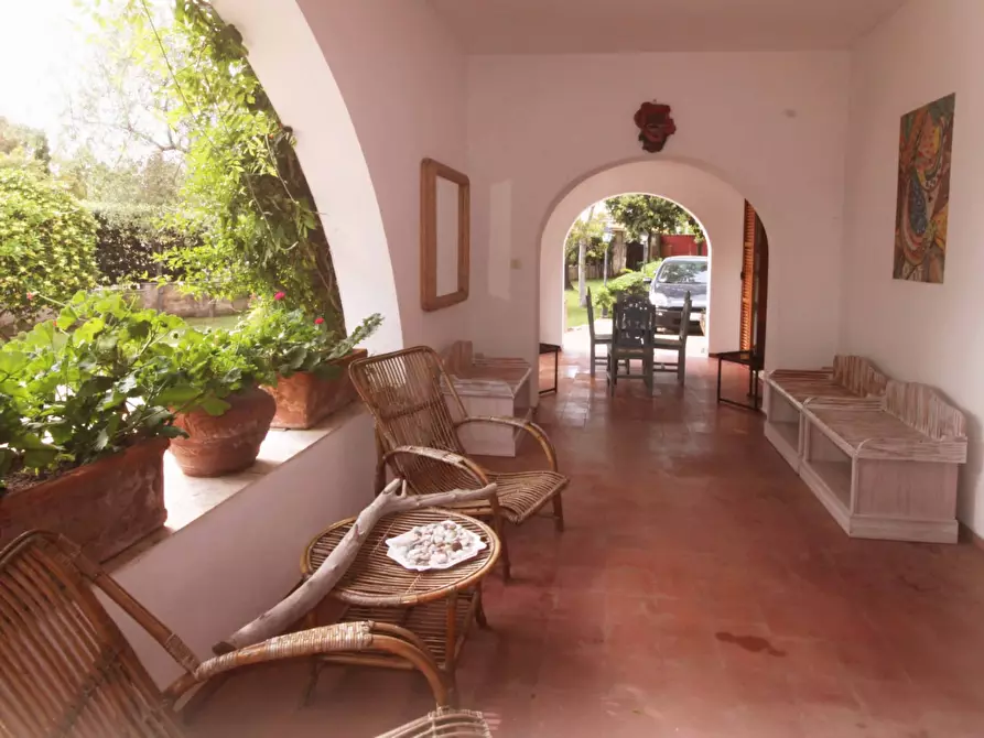 Immagine 37 di Villa in vendita  in viale nuova california a Ardea