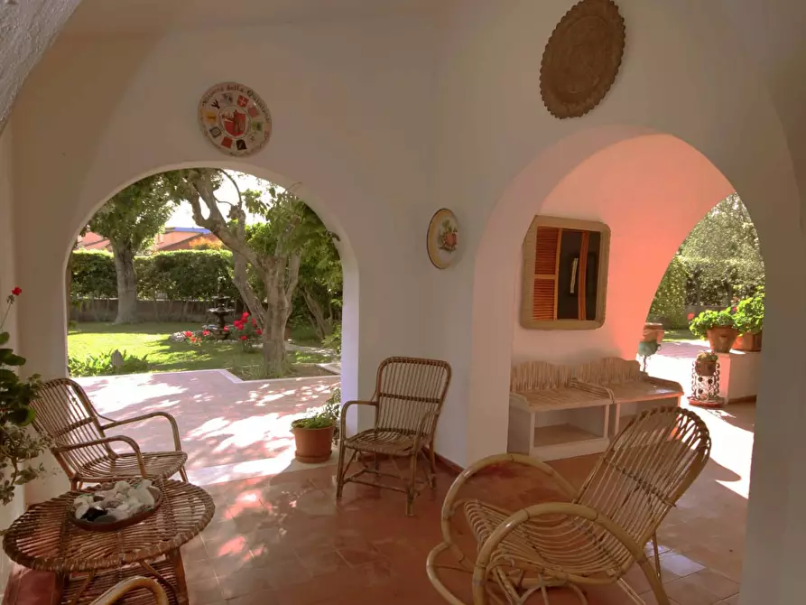 Immagine 39 di Villa in vendita  in viale nuova california a Ardea