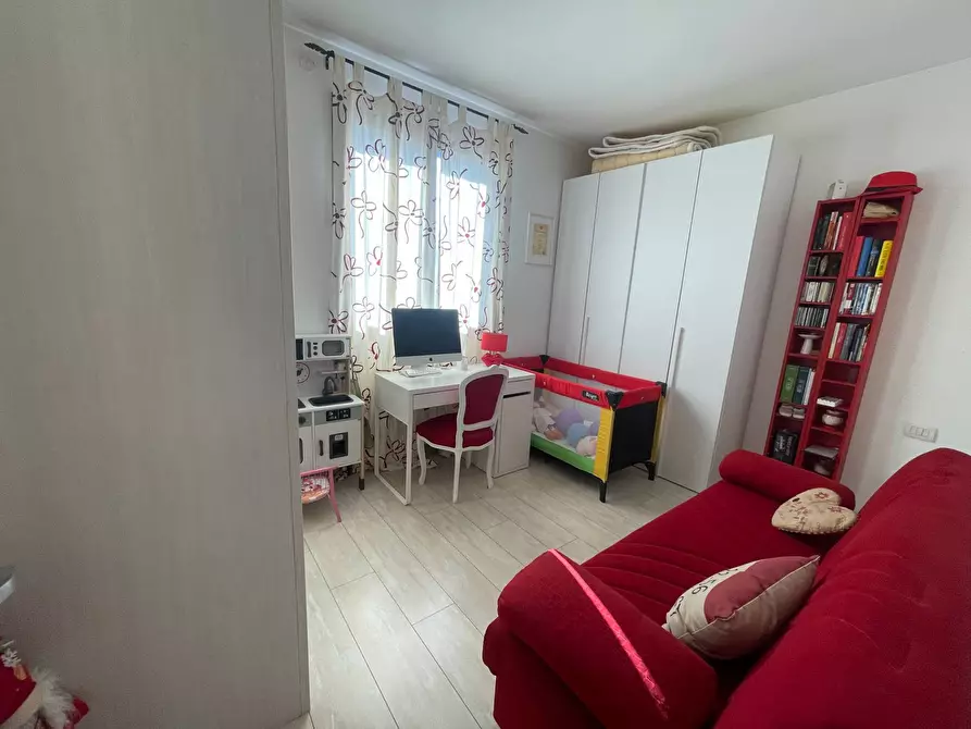 Immagine 27 di Casa semindipendente in vendita  in via campodicarne a Ardea