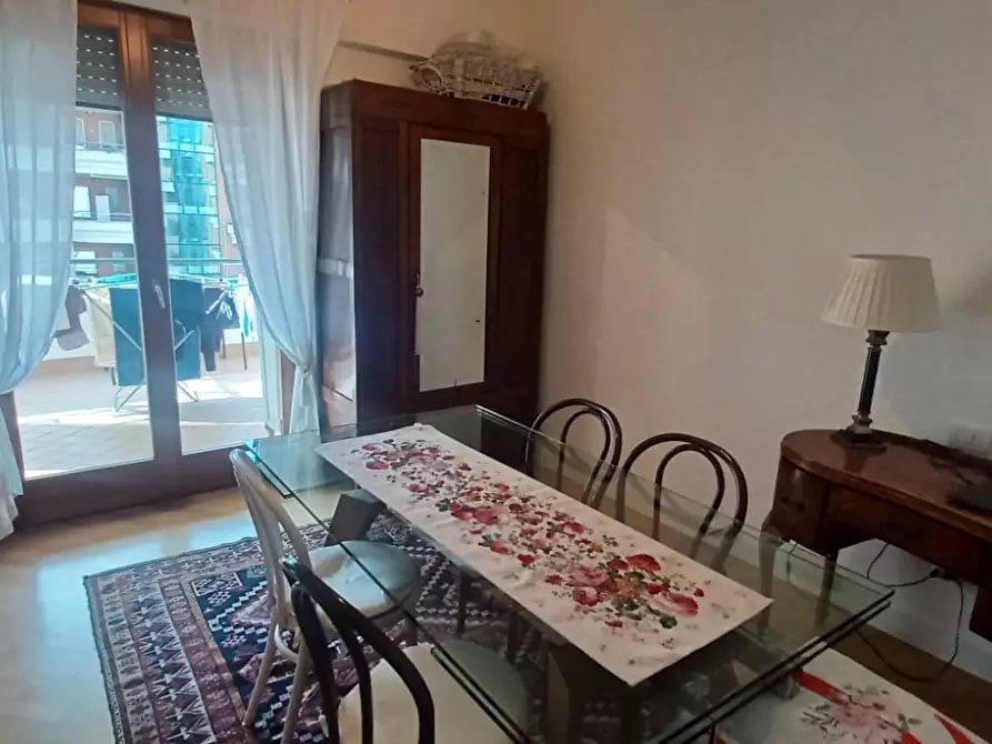 Immagine 3 di Appartamento in vendita  in Via Francesco Menzio a Roma