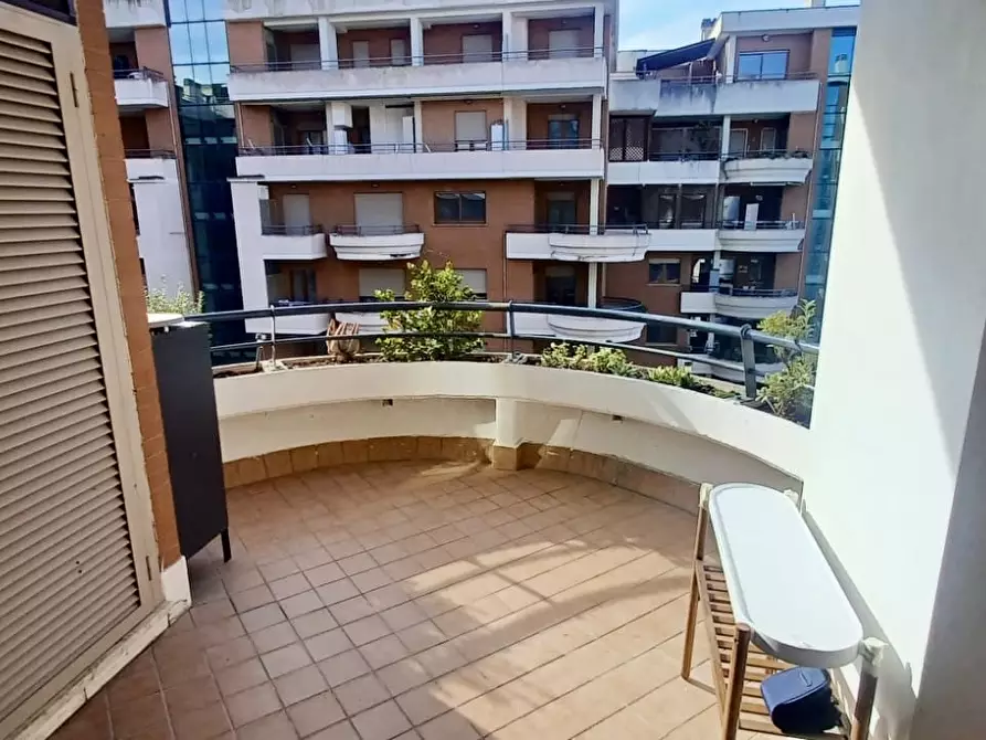 Immagine 1 di Appartamento in vendita  in Via Francesco Menzio a Roma