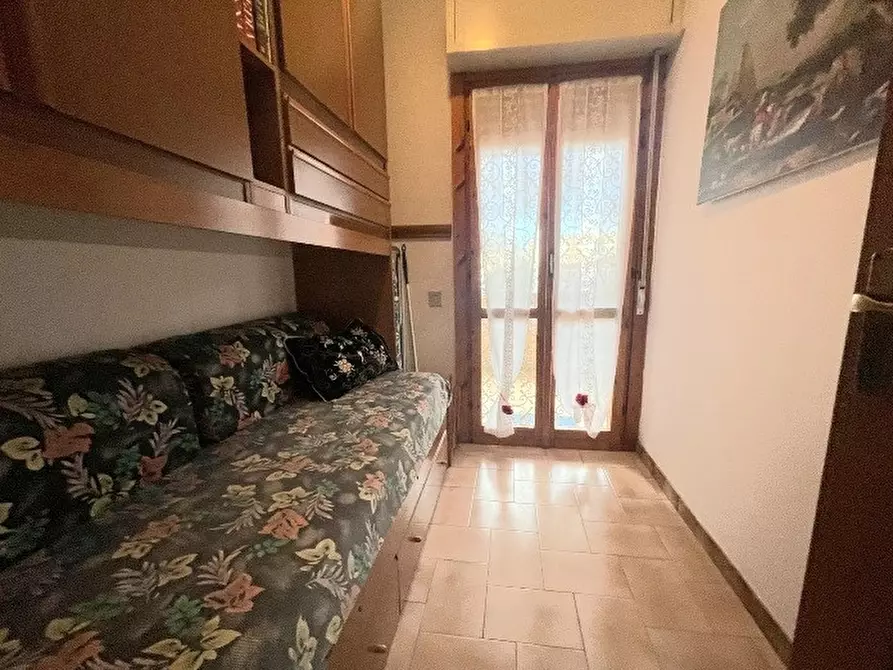 Immagine 5 di Villetta a schiera in vendita  in Via Danimarca a Pomezia