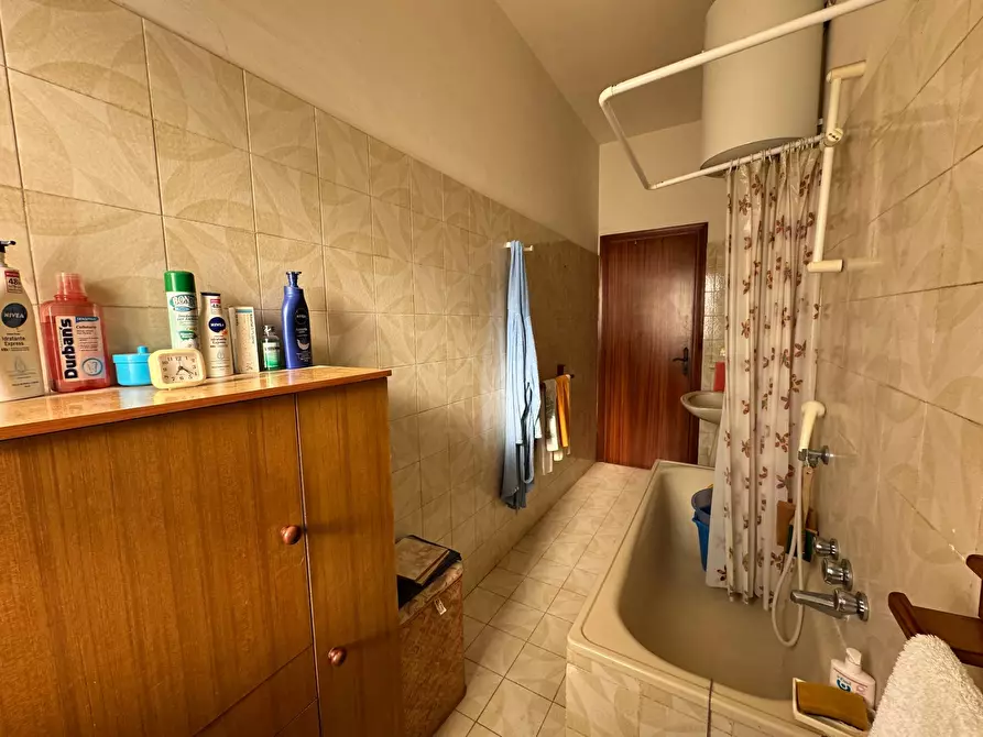 Immagine 42 di Attico in vendita  in via svezia a Pomezia