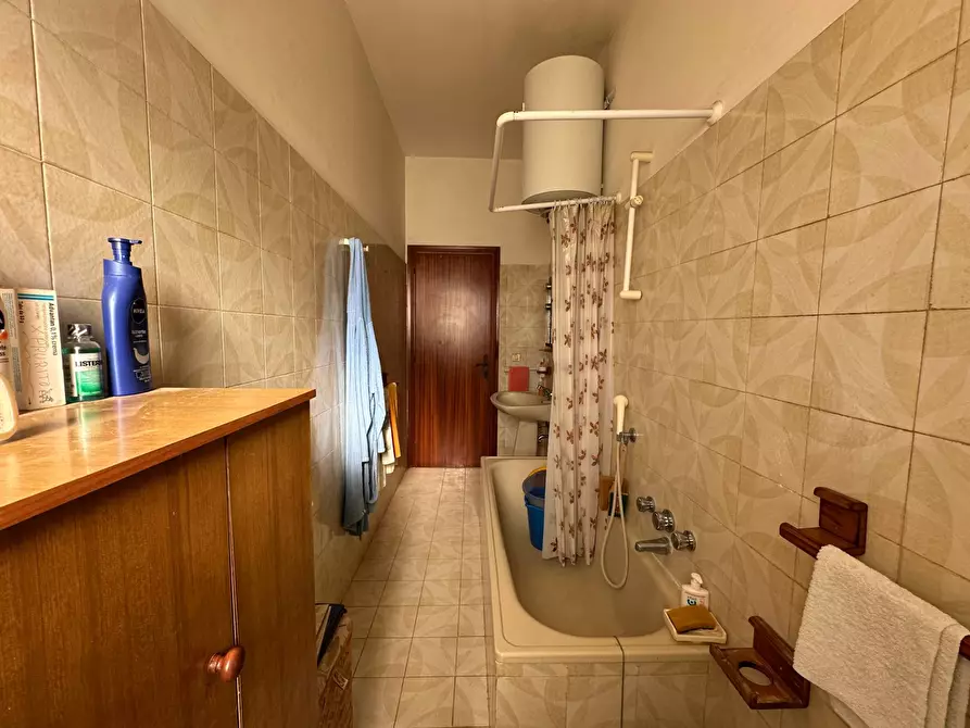 Immagine 43 di Attico in vendita  in via svezia a Pomezia