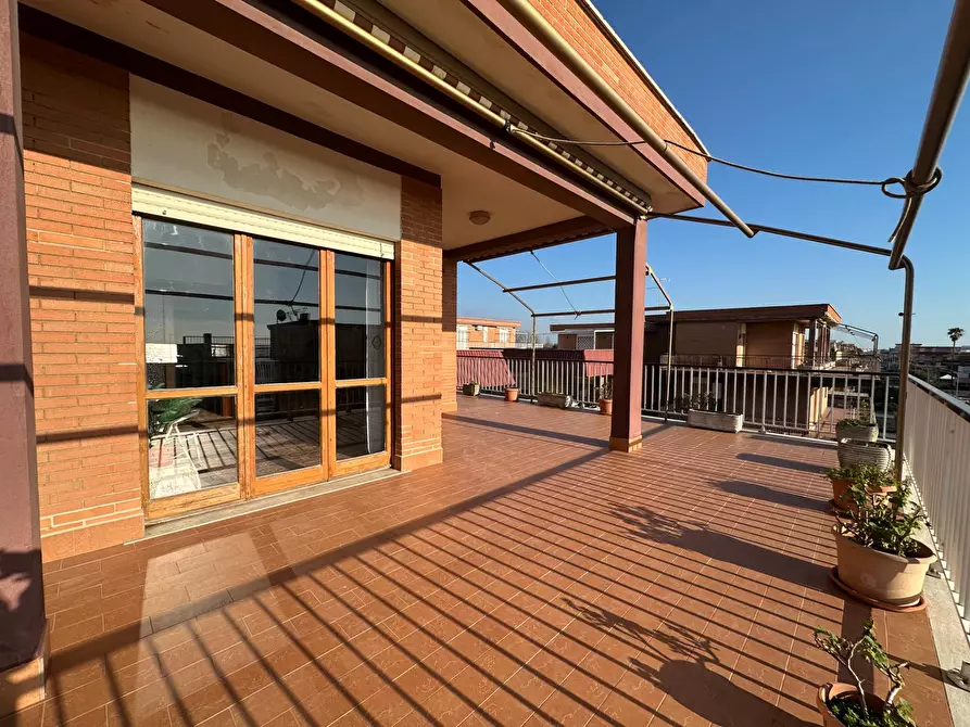 Immagine 23 di Attico in vendita  in via svezia a Pomezia