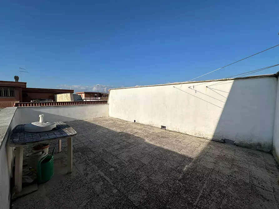 Immagine 35 di Attico in vendita  in via svezia a Pomezia
