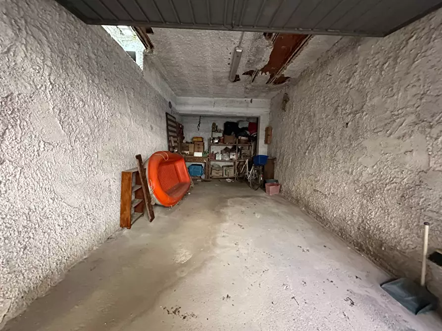 Immagine 45 di Attico in vendita  in via svezia a Pomezia