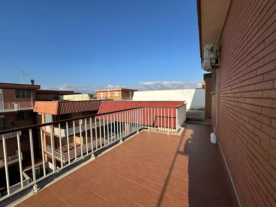 Immagine 33 di Attico in vendita  in via svezia a Pomezia