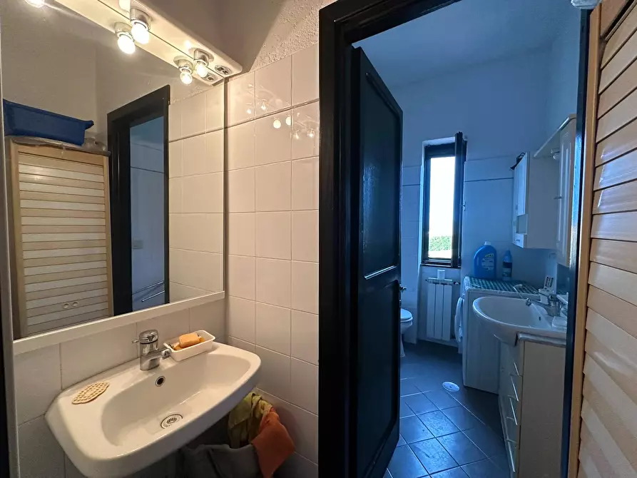 Immagine 16 di Appartamento in vendita  in Via Polonia a Pomezia