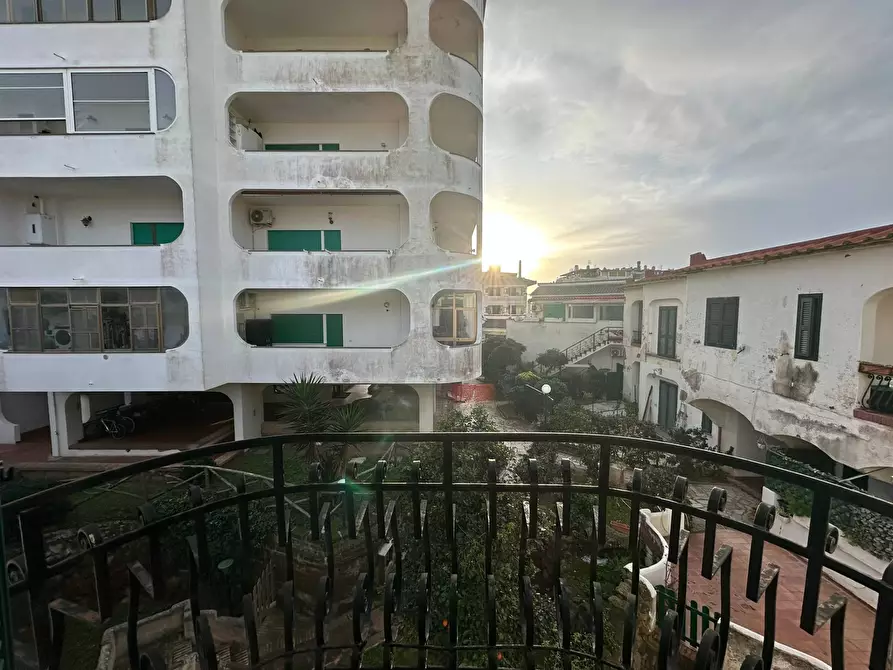 Immagine 24 di Appartamento in vendita  in Via Polonia a Pomezia