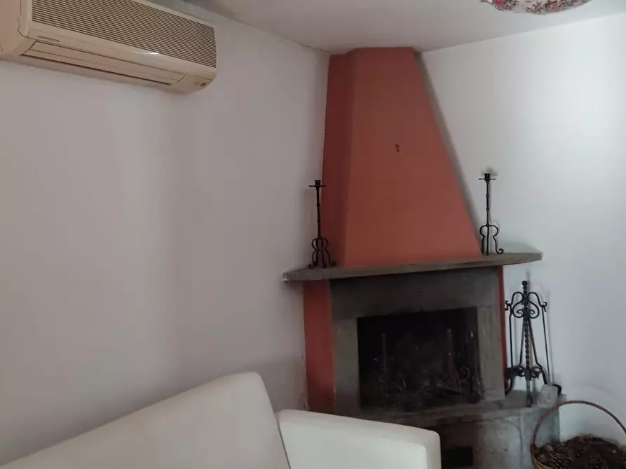 Immagine 5 di Villa in vendita  in Viale Nuova California a Ardea