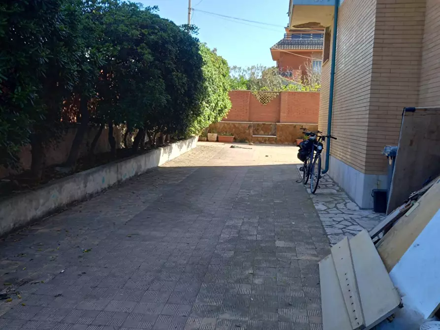 Immagine 17 di Casa indipendente in vendita  in Via Amerigo Vespucci a Anzio