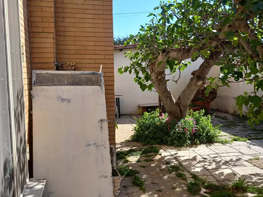 Immagine 20 di Casa indipendente in vendita  in Via Amerigo Vespucci a Anzio