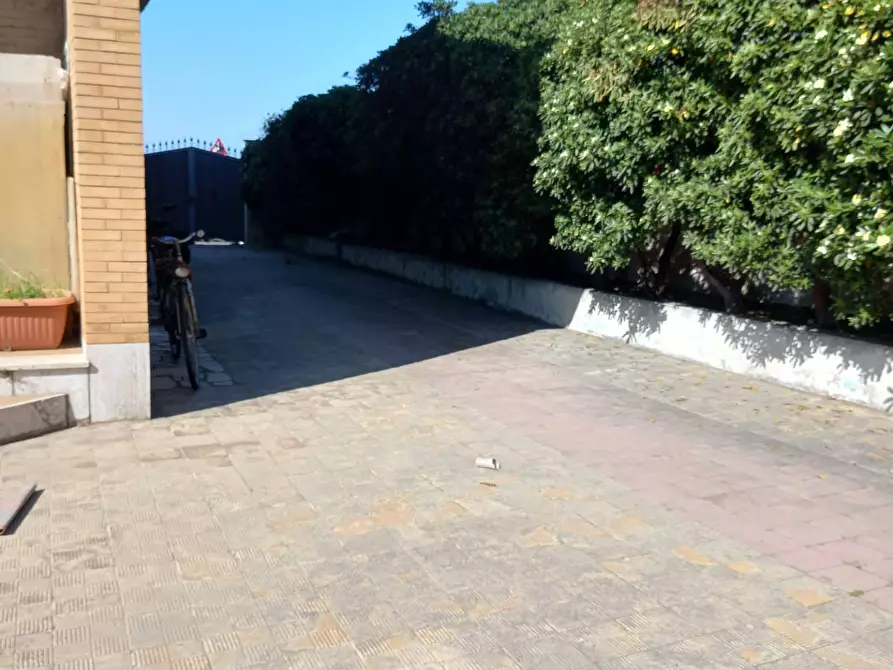 Immagine 25 di Casa indipendente in vendita  in Via Amerigo Vespucci a Anzio