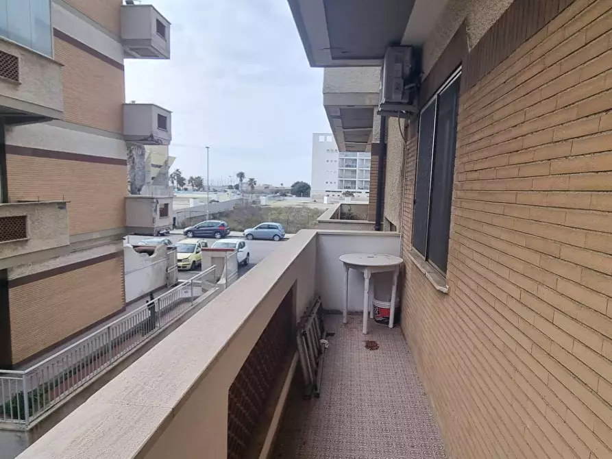 Immagine 2 di Appartamento in affitto  in Via Carlo Avegno 20 a Roma